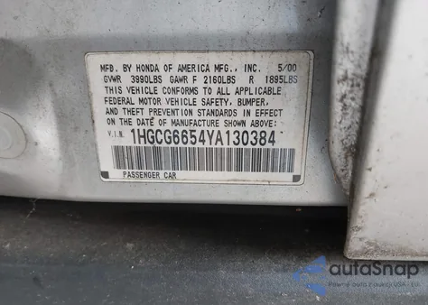 2000 Honda Accord 2.3 Lx from USA, damaged, VIN 1HGCG6654YA130384